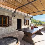 The Old Oak Villa-house With Heated Pool And Bbq *