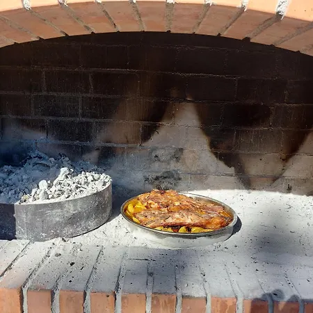 Holiday home Marko With Pool And Bbq Hrvace