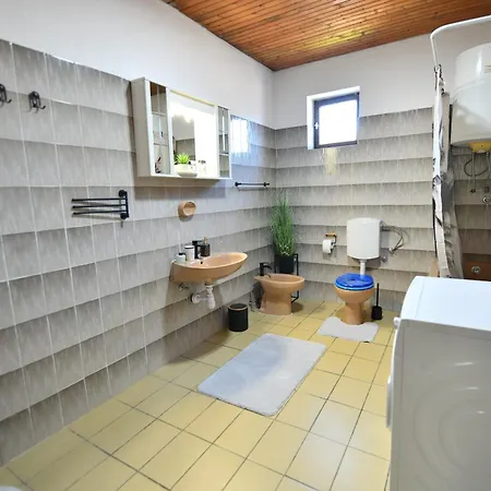 Holiday home Marko With Pool And Bbq *