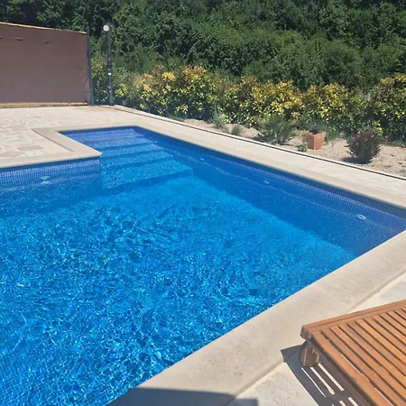 Сasa de vacaciones Marko With Pool And Bbq Hrvace